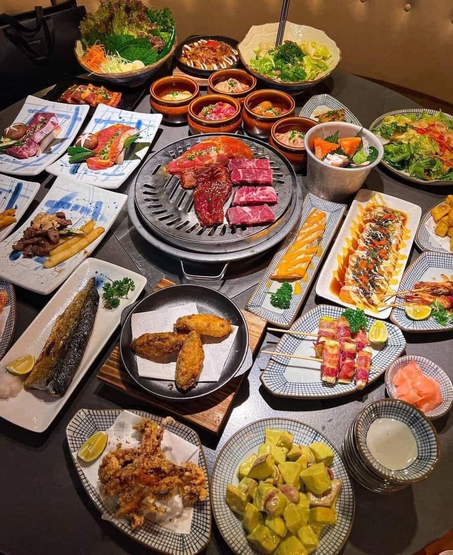 Shogun là buffet lẩu nướng kiểu Nhật với nhiều món ăn hấp dẫn thực khách (Nguồn: Internet)